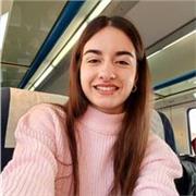 Profesora de historia que puede dar clase a todas las edades